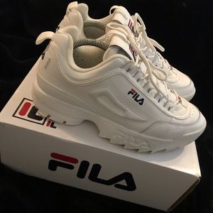 Fila Disruptor
